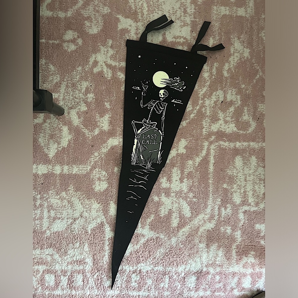 Last Call Oxford Pennant